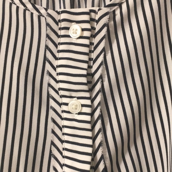 LOFT Tops - Sleeveless blouse